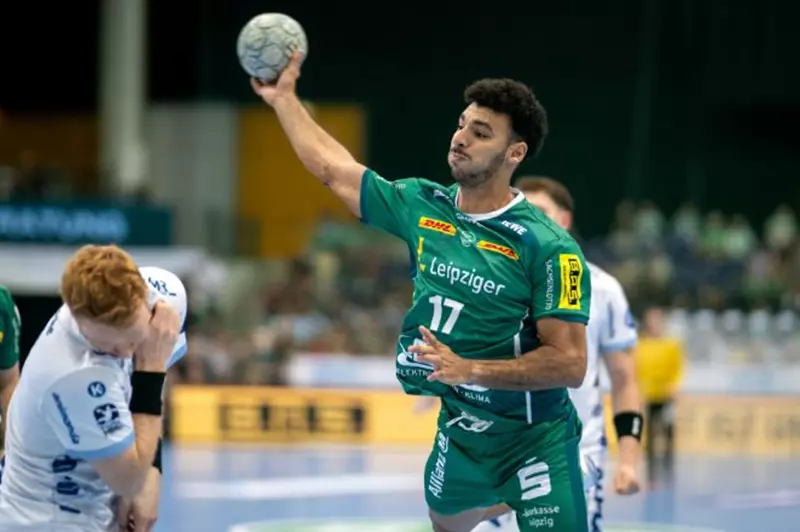 أحمد خيري لاعب فريق لايبزيج الألماني لكرة اليد